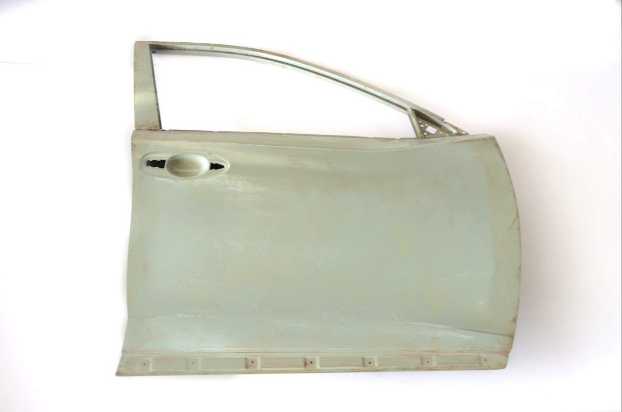 NISSAN X-Trail Front Door RH