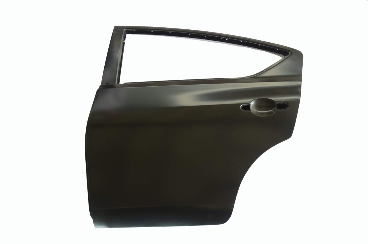 NISSAN Sunny Rear Door LH